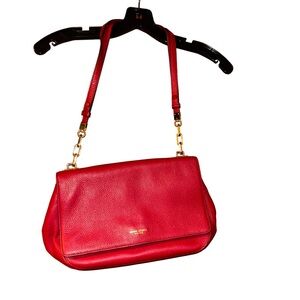 Henri Bendel New York red pebble leather shoulder bag chain purse